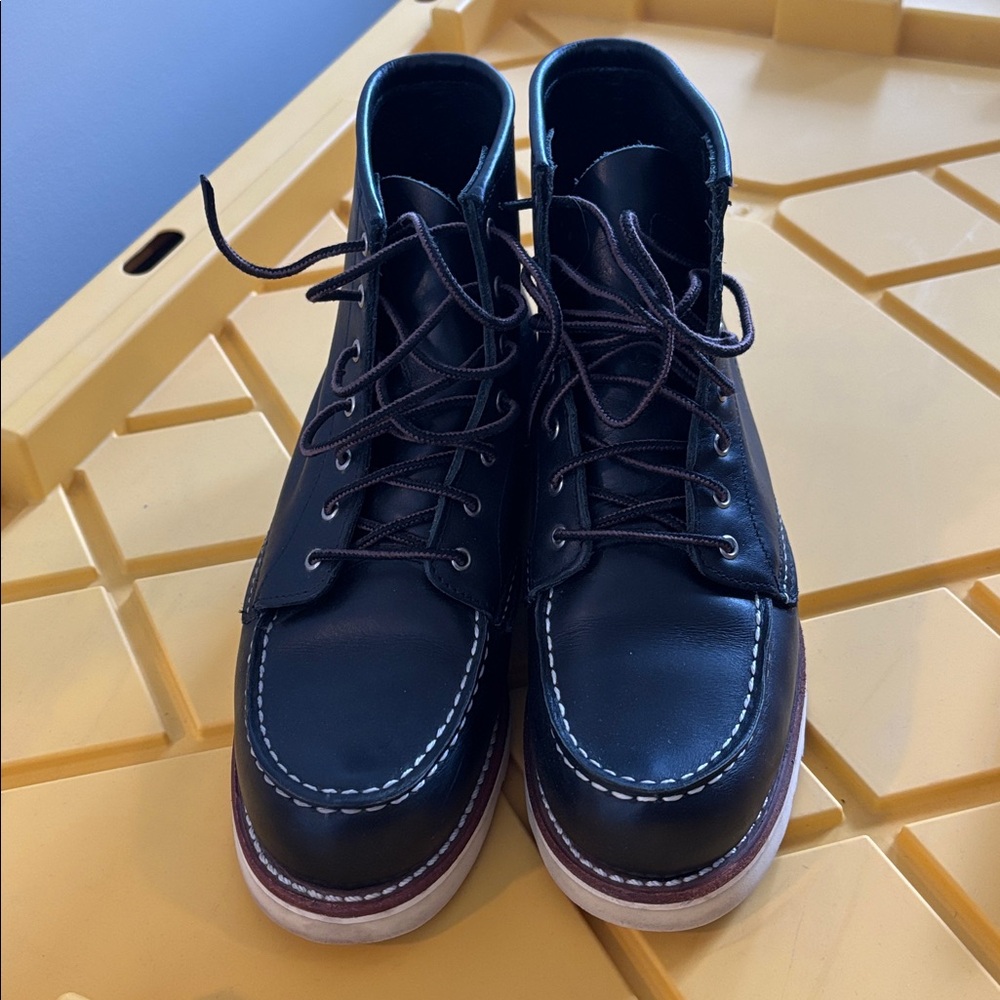 Red Wing Moc toe, 3373, 8.5 - Picture 2 of 6
